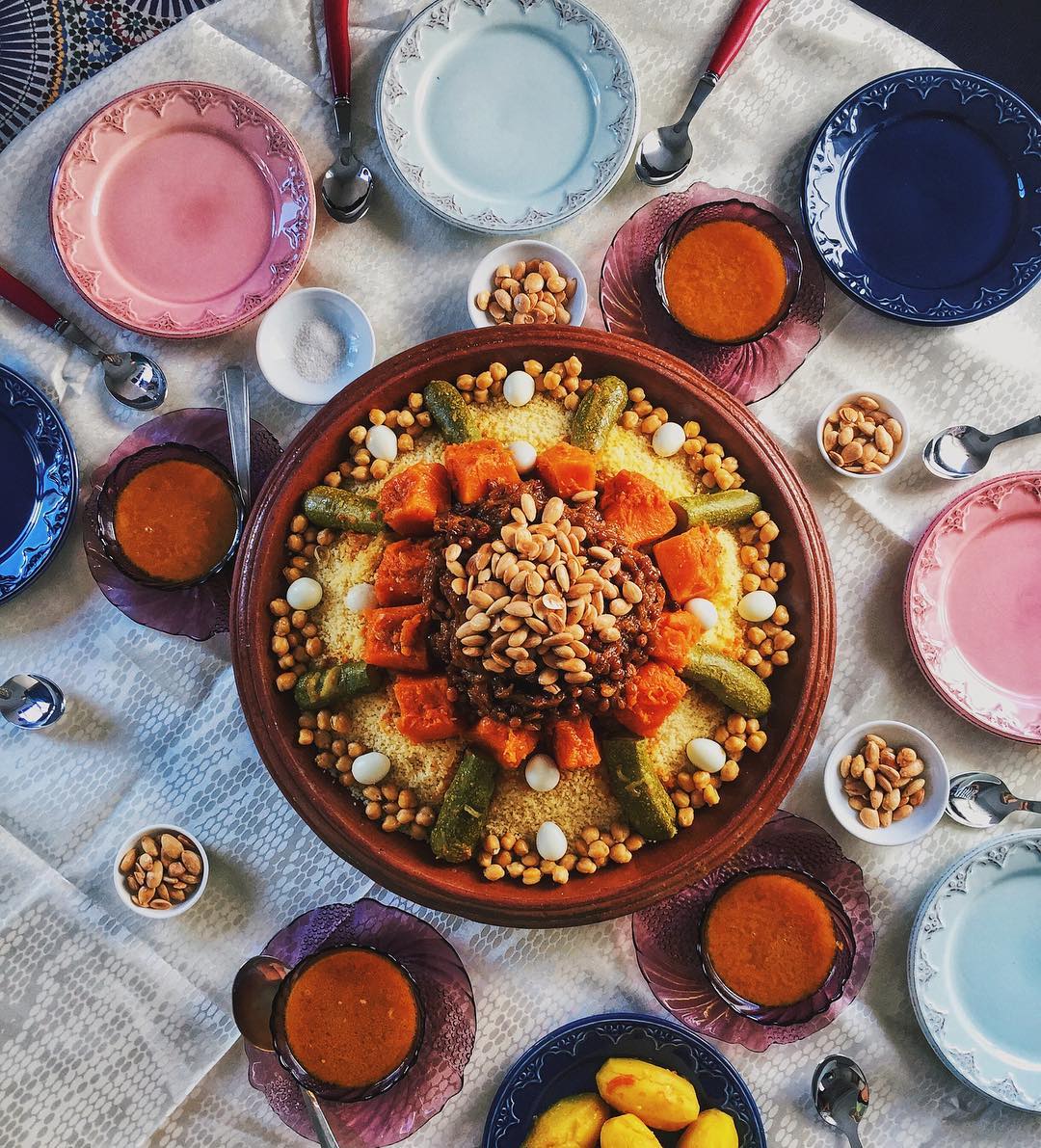 Moroccan food tour — tagines, Central Market tastings and Habous spice stalls for cruise passengers